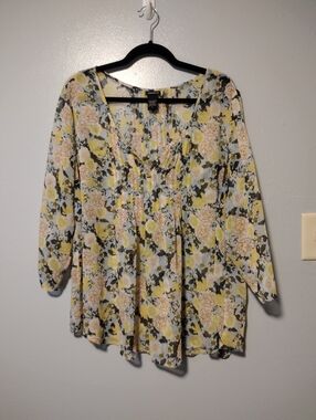 Torrid Pin Tuck Floral Sheer Blouse